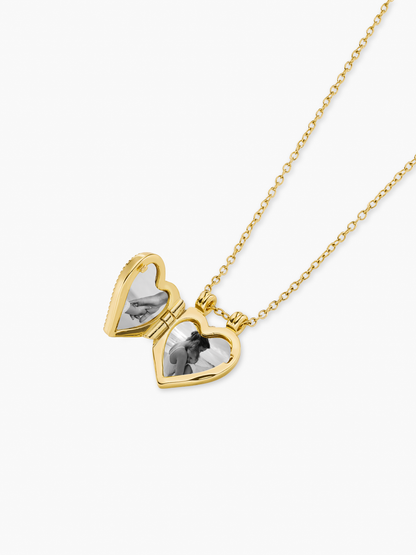 Vittoria Photo Locket Necklace